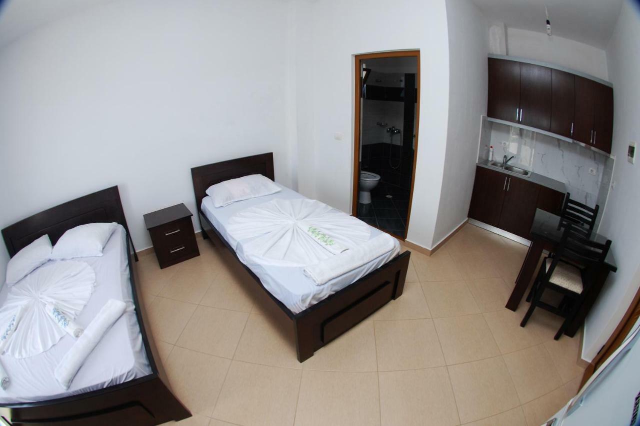 Vila Ronaldo Apartamento Ksamil Exterior foto