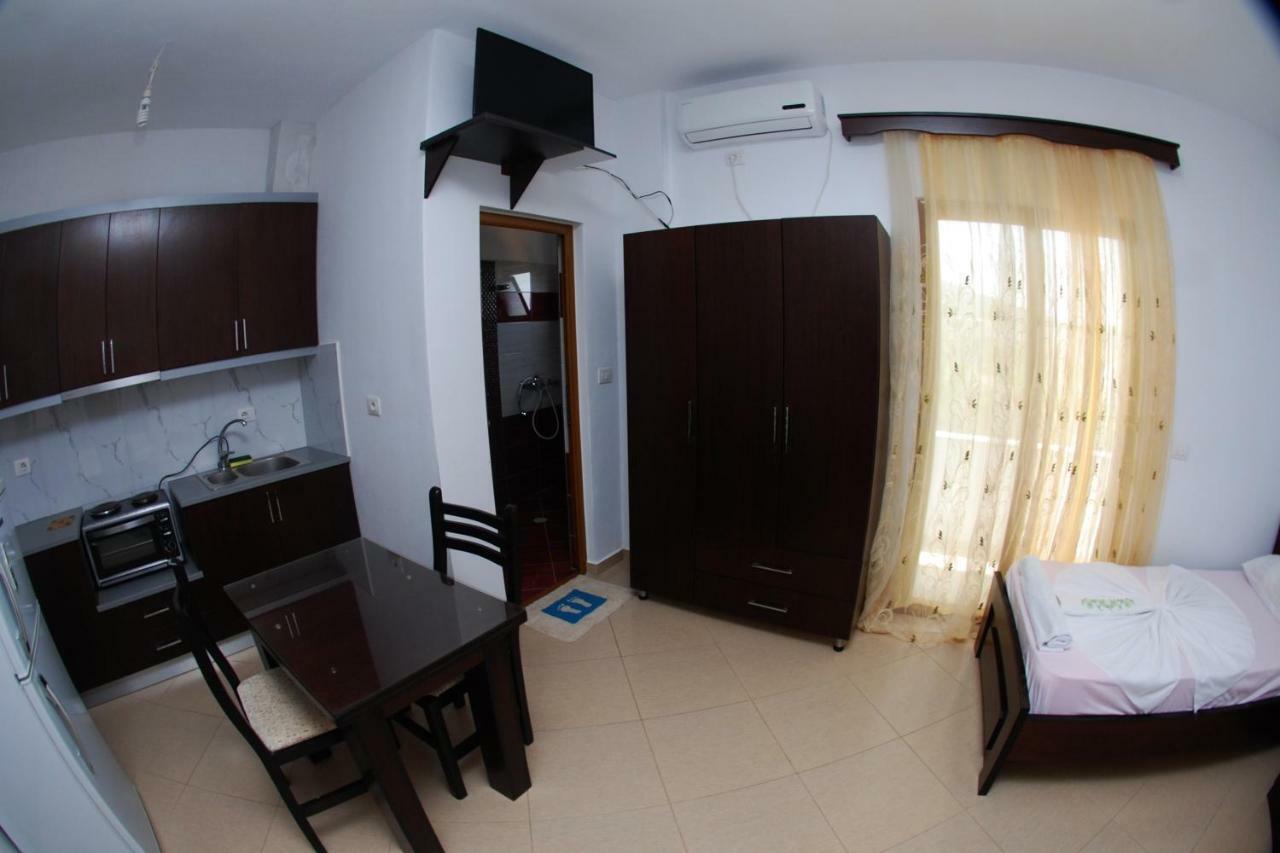 Vila Ronaldo Apartamento Ksamil Exterior foto