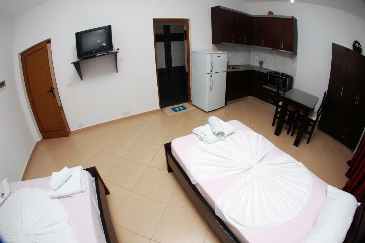 Vila Ronaldo Apartamento Ksamil Exterior foto